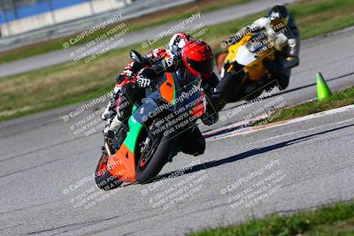 media/Jan-21-2023-Fastrack Riders (Sat) [[fcf3f88a30]]/Level 3/Session 4 Turn 6-Mountian Shot/